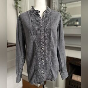 GAP Women’s Black Denim Button-Down Shirt